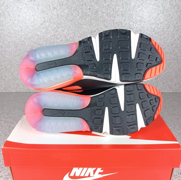 Nike Air Max 2090 Sneakers - Picture 7 of 11